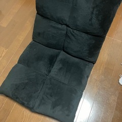 折りたたみ座椅子