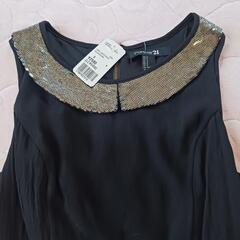 未使用　Forever21 黒　ワンピースの画像