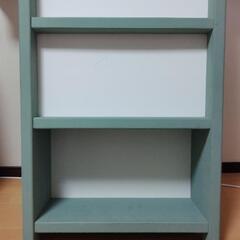 山の前製作所　ほろほろ森　絵本棚