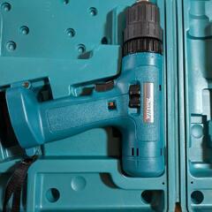 マキタ充電式ドライバドリル　12Vの画像