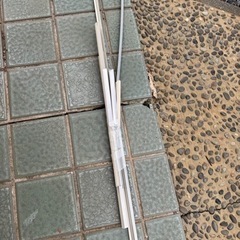 バスパネルの見切り材の画像