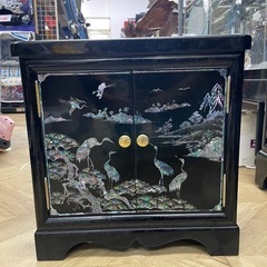 0008　螺鈿の鏡台の画像