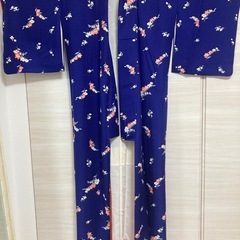 アンティーク着物 紺色 花柄の画像