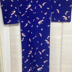 アンティーク着物 紺色 花柄の画像