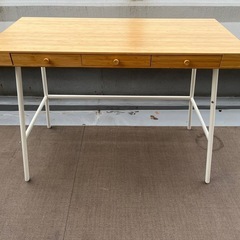 【9/23までの限定価格】IKEA リルオーセン②テーブル デスク　