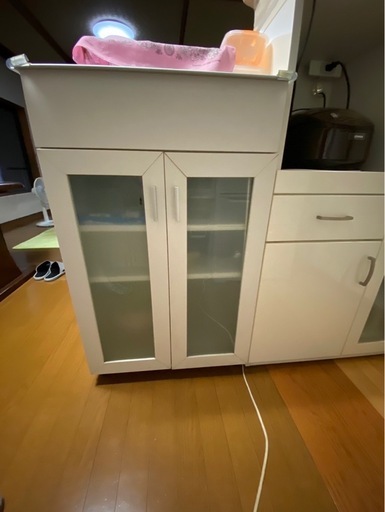 食器棚・カップボード