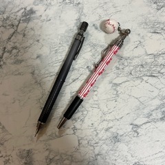 シカゴ　野球ボールストラップ付き　ボールペン