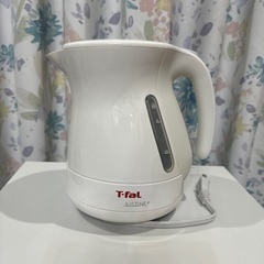T fal 電動ポット　湯沸かし器