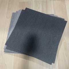 成約済　ニトリ　洗えるタイルカーペット50 x 50cm　20枚セットの画像