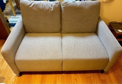 IKEA 2人がけソファ