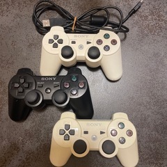★ＰＳ３★初期型CECHA00★６０GB★コントローラー３個★の画像