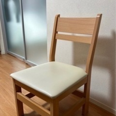 美品！4人掛けダイニングテーブルの画像