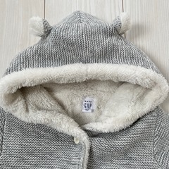 baby GAP グレー フード付きアウター ベビー服　6-12monthsの画像