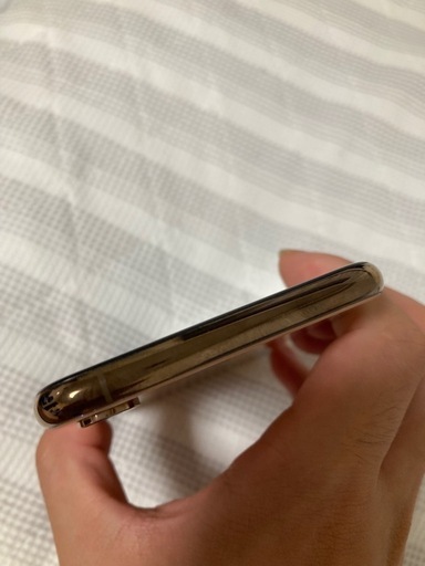 本日と明日取引可能な人価格！iPhoneXS gold　256gb simフリー
