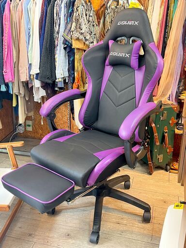 Dowinx ゲーミングチェア 格納式オットマン付き リクライニング デスクチェア オフィスチェア ブラック 黒 紫 ★買取帝国 志木店