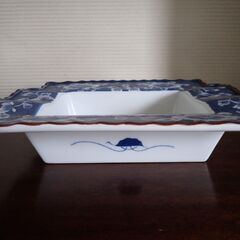 調度品　高級有田焼　華山窯　花器　(灰皿)の画像