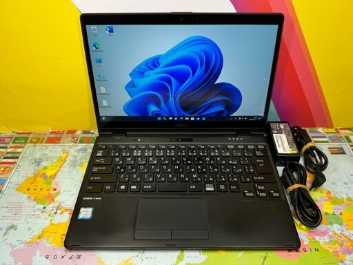 JC0742　美品 富士通 Windows11 ノートPC U939X/A タッチパネル 軽量
