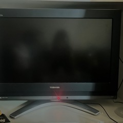 東芝　REGZA　テレビ　26インチ 