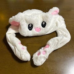 耳が動く可愛いうさぎの帽子 の画像