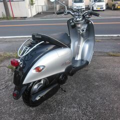 YAMAHA 2st VINOビーノ ブラック シルバー セル始動　メーターオーバーし速く好調 　プラグ　フィルター新品交換 他等お金かけ多数交換 納車整備点検済み 登録後すぐ乗り出せます。直接引き渡し　配送手配も可　SA10J　５AU　４JP　原付の画像