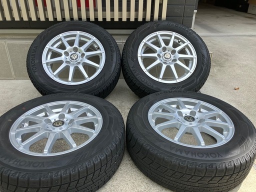 195/65R15スタッドレスタイヤ付きホイール4本　ノア、ヴォクシー、ステップワゴン、セレナ等　ランクB