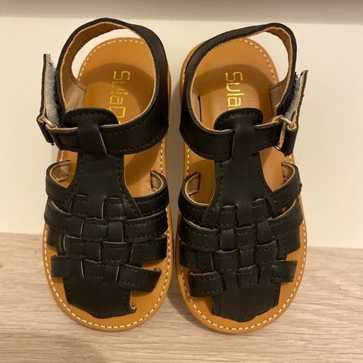【新品未使用】ベビー キッズ　サンダル　13cm