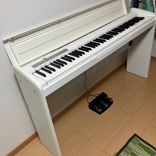 デジタルピアノKORG社LP-180