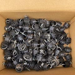 害獣避け　電気柵用絶縁ガイシ　126個