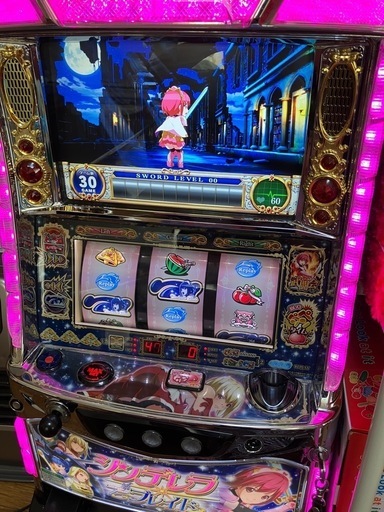 パチスロ初代シンデレラブレード