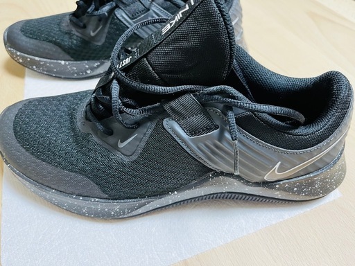 【NIKE】シューズ