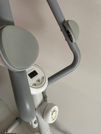 【お引渡し完了】フィットネスバイク エアロバイク 体幹まで鍛えられます