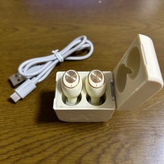 aviotワイヤレスイヤホン