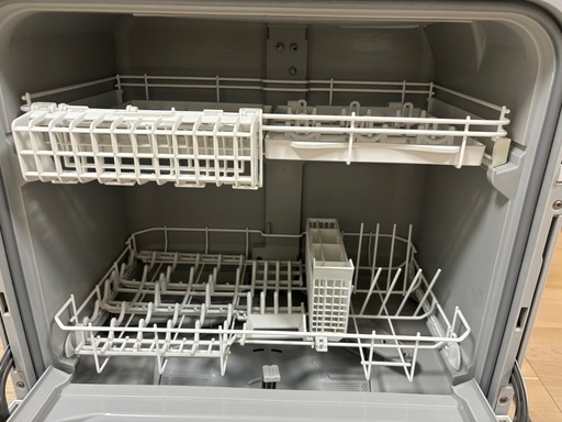 パナソニック　食器洗浄乾燥機　 NP-TA2