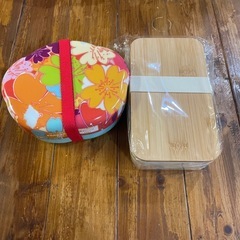 (決まりました)お弁当箱　2セットの画像