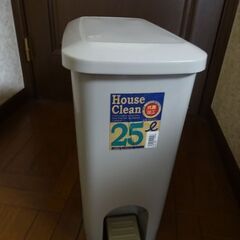商談中】ふた付ゴミ箱25L◎足踏み開閉◎中古◎アルコール消毒済◎
