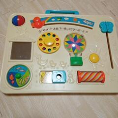 コンビ　オルゴール　ビジーボード