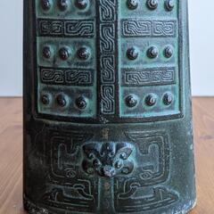 青銅・花瓶の画像