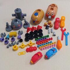 【2,000円引き対象商品】ネジネジ　アンパンマン号　ダダンダン