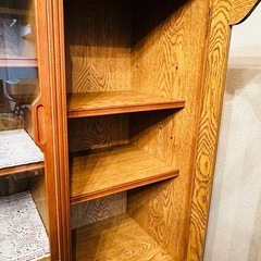 食器棚の画像