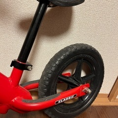 ストライダー　赤の画像