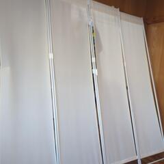 4連パーテーション(アイボリー)高さ約200cm×幅(最大)200cm