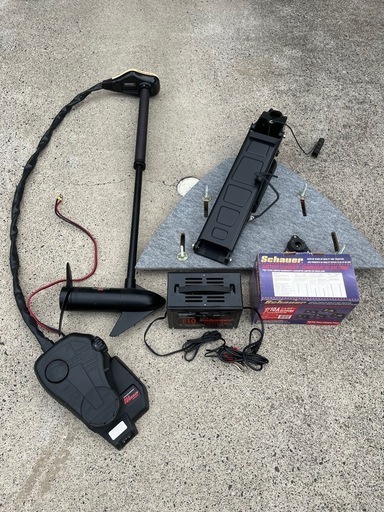 ミンコタ フットエレキ 36LB・バウデッキ・バッテリーチャージャー