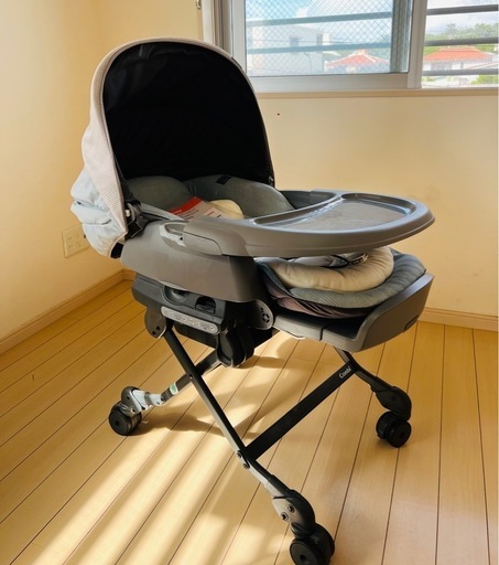 定価7万　コンビ　スウィングベッド&チェア　ネムリラ　ハイローチェア