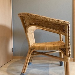 ニトリ　ラタンチェアの画像