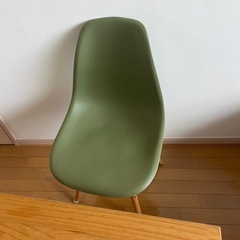 ダイニングテーブルイスセットの画像