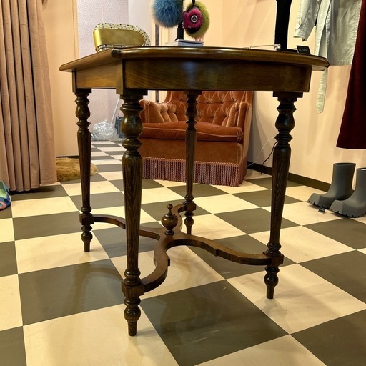 机のみ　アンティーク　テーブル　ウォルナット　引き取り希望　近隣配達応相談　机　インテリア