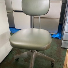 オフィスチェアの画像