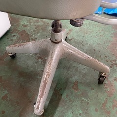 オフィスチェアの画像