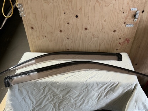 ハイエース1型純正品バイザー