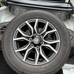 ハイラックス純正GRスポーツタイヤ付ホイール